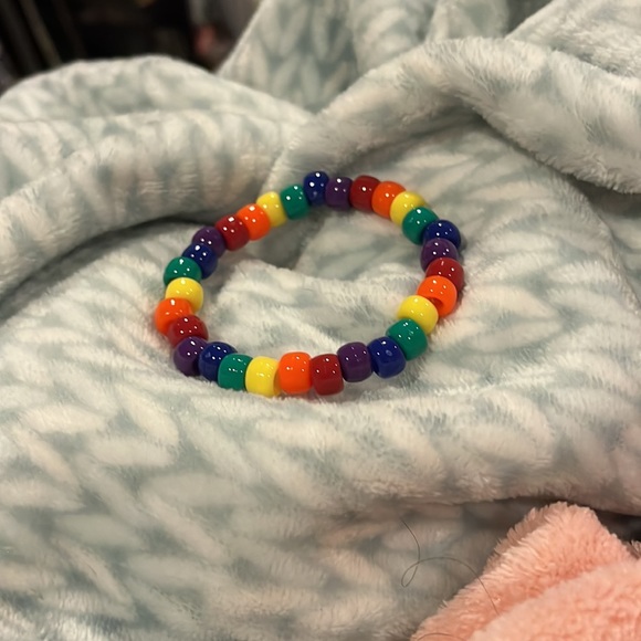 PRIDE FLAG BRACELETS!! - Picture 3 of 5